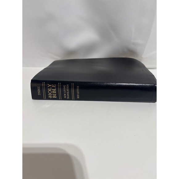 Holy Bible New Living Translation Red Letter Tyndale Black Cover - Picture 1 of 11